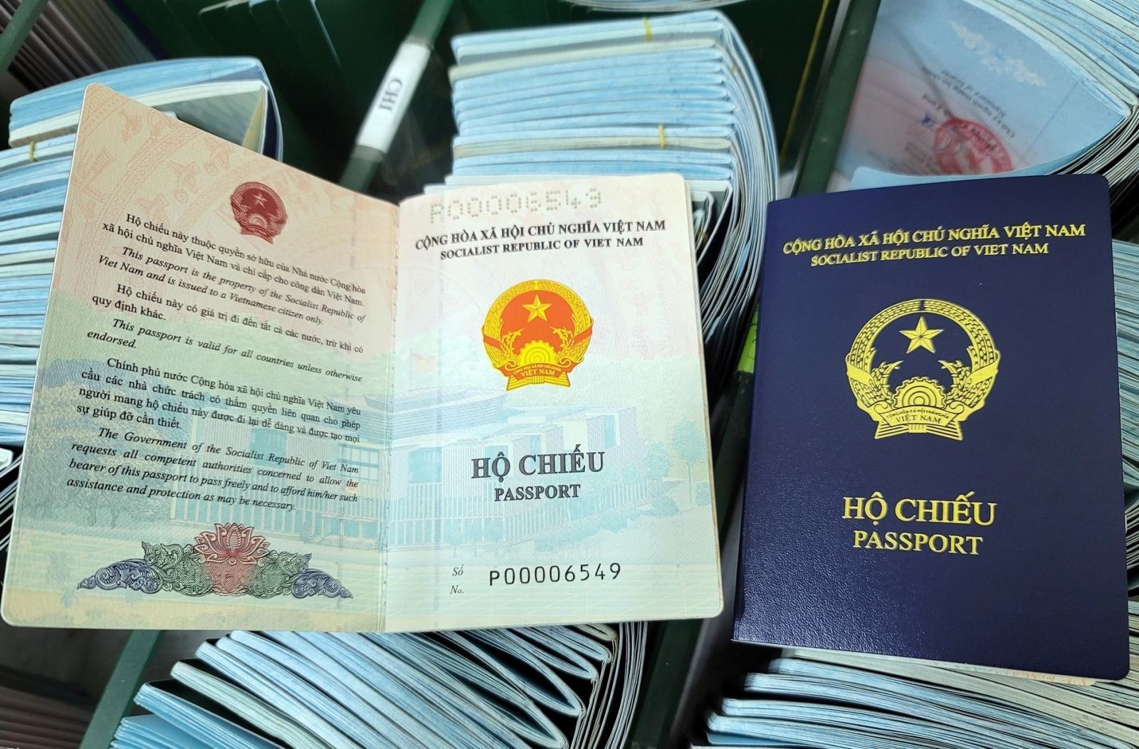 Выдача обычных паспортов с электронными чипами с 1 марта 2023 г.
