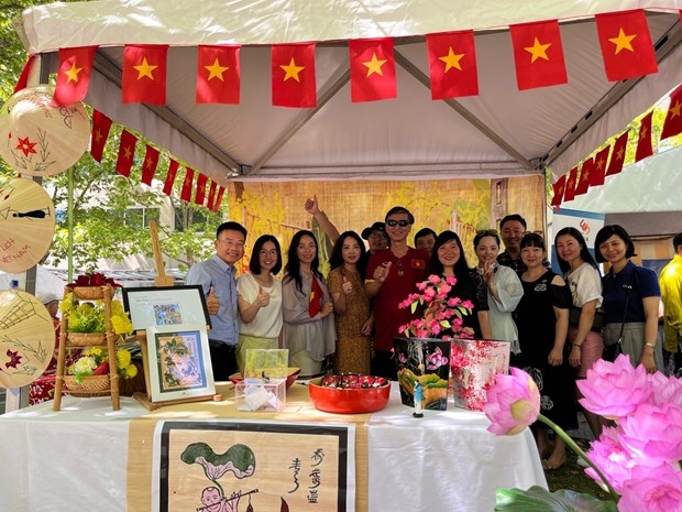 Представлена вьетнамская культура на 25-м Канберрском мультикультурном фестивале