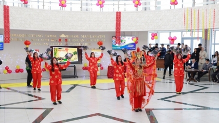 В Ташкенте состоялось празднование, посвященное вьетнамскому Тэту