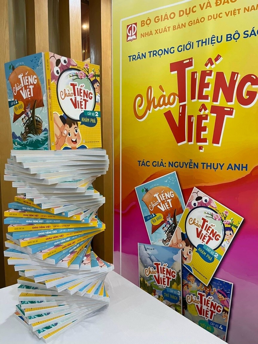 Вьетнамский язык на пяти континентах