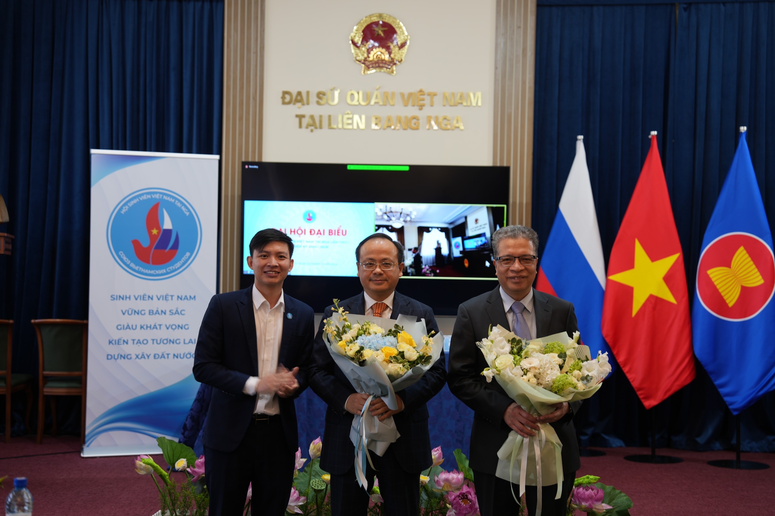 В РФ основали Ассоциацию вьетнамских студентов