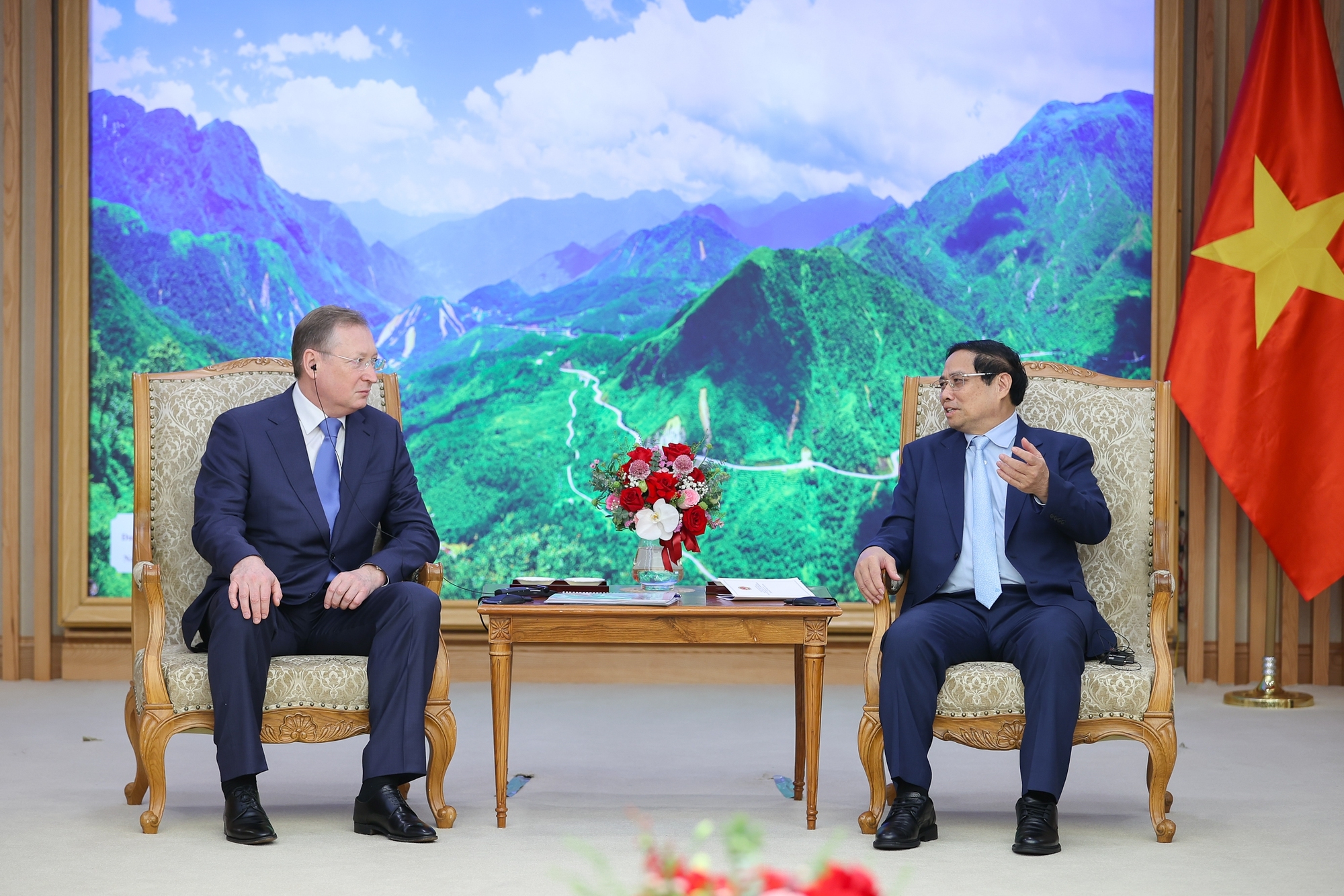 Премьер-министр Фам Минь Тинь: Наращивание сотрудничества между Вьетнамом и РФ в сфере ТЭК