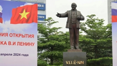 В городе Винь (провинция Нгеан) открылся памятник В.И. Ленину