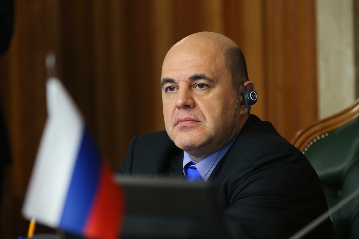 Премьер-министр Фам Минь Тинь поздравил Михаила Мишустина с переназначением на пост премьера РФ