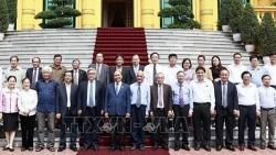 Президент Вьетнама провел встречу с делегацией Вьетнамской ассоциации исторических наук