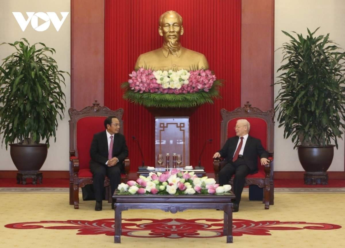 Вьетнам придаёт важное значение укреплению и развитию особых отношений между Вьетнамом и Лаосом
