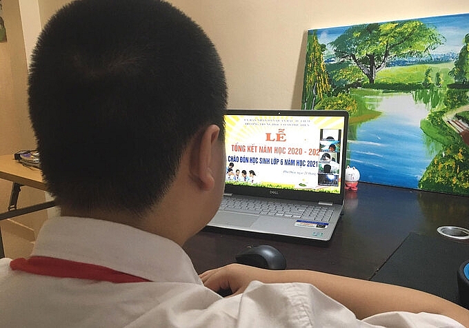 Ханойские школьники начнут новый учебный год с 6 сентября в онлайн-режиме