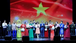 Художественная программа «Мелодии Отечества» для вьетнамской диаспоры в России
