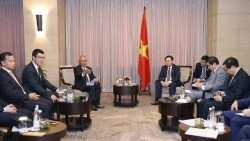 Председатель НС Выонг Динь Хюэ принял председателя Общества индонезийско-вьетнамской дружбы