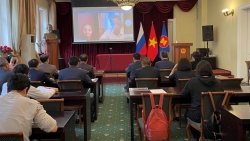 Вьетнамцы в России cобрали более 3,2 млрд донгов для поддержки Фонда вакцин
