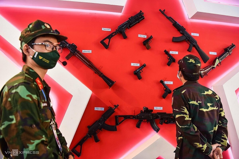 В АрМи-2021 представлено 200 единиц военной техники вьетнамского производства