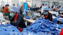 Экспорт текстильно-швейных продуктов впервые достиг 4 млрд. долл. в месяц