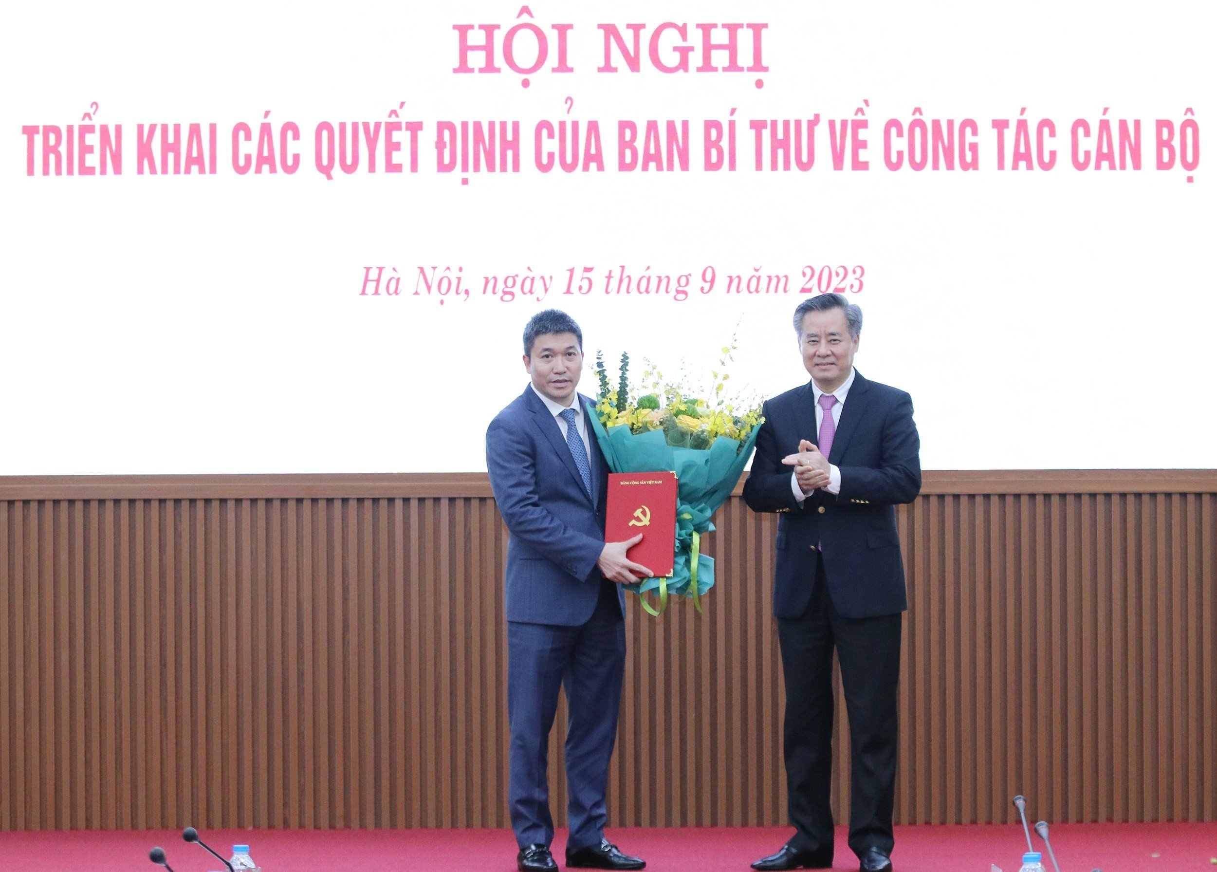 Товарищ Фан Ань Шон назначен на должность секретаря паркома по контролю за выполнением партийной политики Вьетнамского союза обществ дружбы