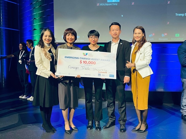 Вьетнамский университет завоевал множество наград на конкурсе Создания социального бизнеса
