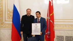 Законодательное Собрание Санкт‑Петербурга поблагодарило выдающих деятелей, внесших вклад в укрепление российско-вьетнамских отношений