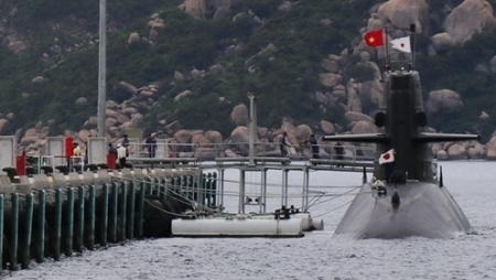 Корабли морских сил самообороны Японии посетили порт Камрань