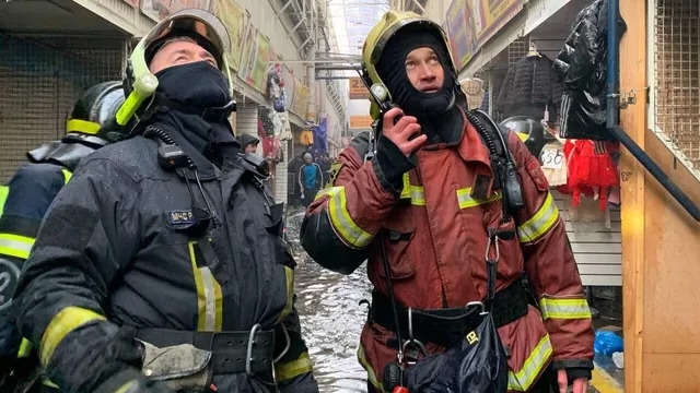 Пожар на рынке «Садовод» в Москве, где много вьетнамцев торгуют