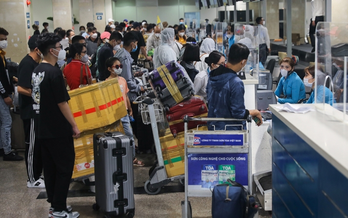 В аэропорту Таншоннят увеличится количество ночных рейсов на время праздника Тет