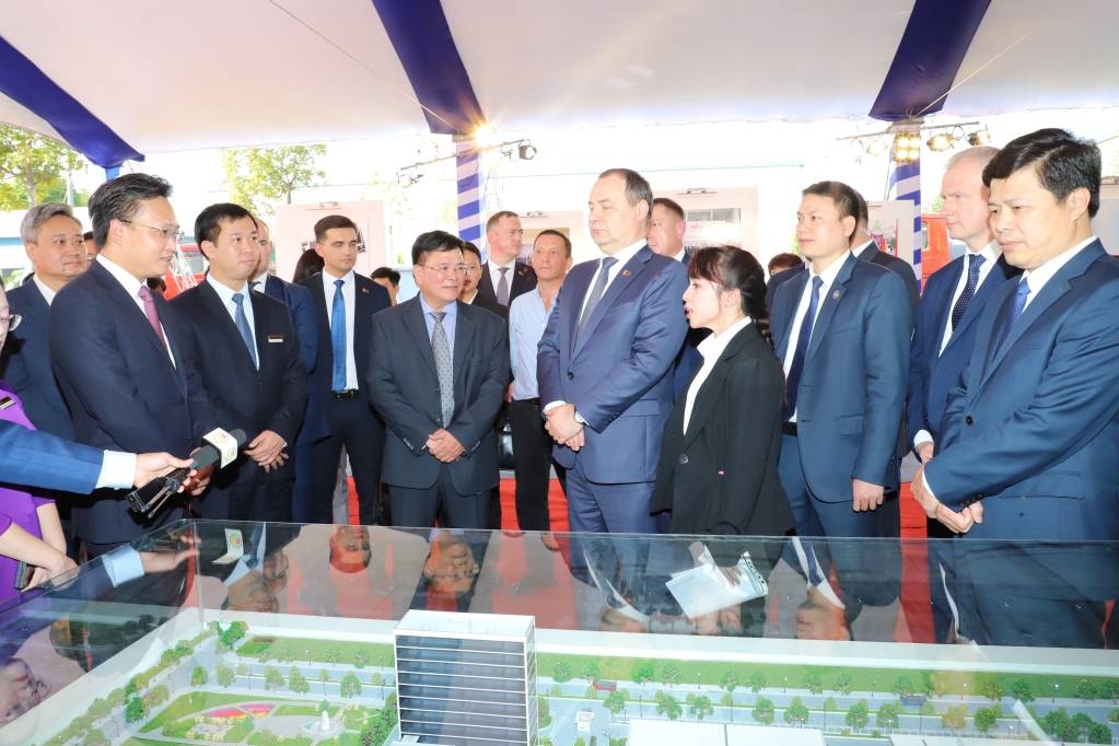 Премьер-министр Республики Беларусь совершили рабочий визит в провинцию Хынгйен