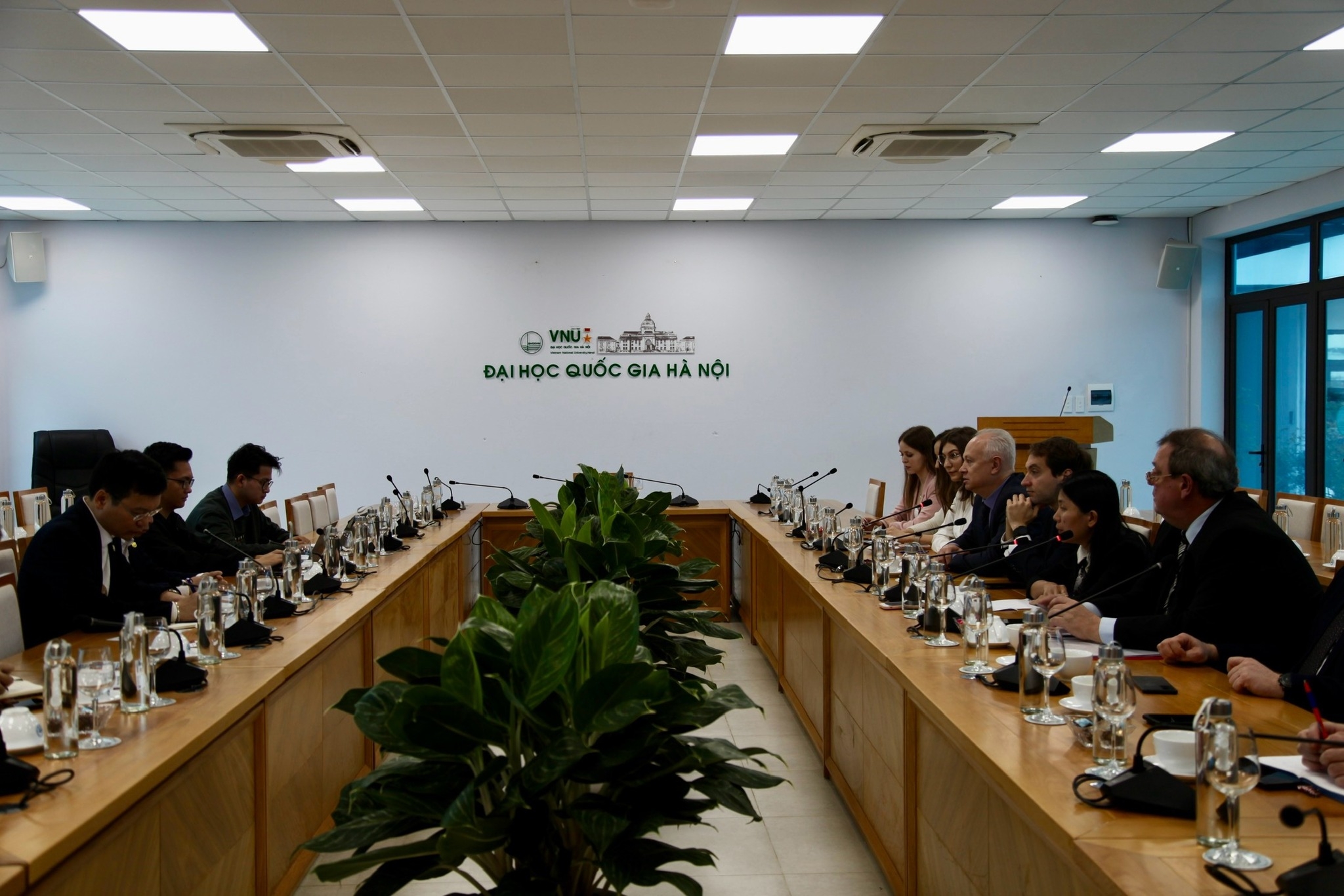Встреча ХГУ с делегацией российских вузов