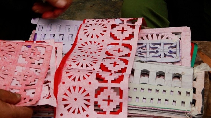 Искусство бумажной высечки народности Нунгзин