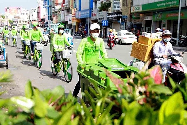Волонтеры по сбору электронных отходов