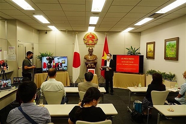 Генеральное консульство Вьетнама в Японии начало кампанию по сбору средств для Фонда вакцин