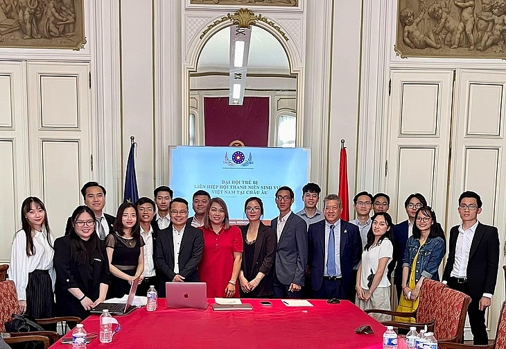 Создан Союз обществ вьетнамской молодёжи и студентов в Европе