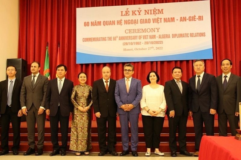 Празднование 60-й годовщины установления дипломатических отношений между Вьетнамом и Алжиром