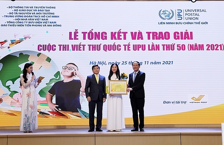 25 ноября в Ханое состоялась церемония награждения победителей 50-го конкурса писем Международного почтового союза-UPU.