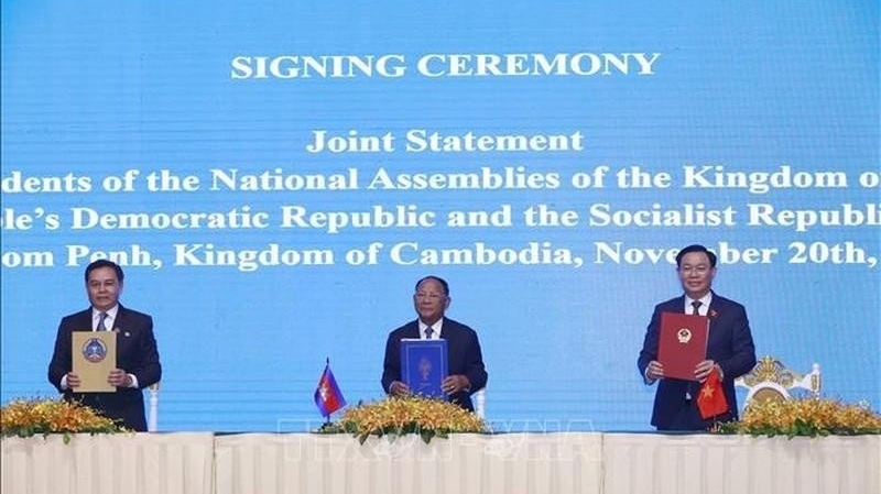 Подписана Совместная декларация о создании механизма саммита парламентов CLV