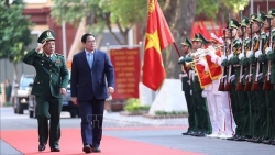 Премьер-министр Фам Минь Тинь провёл рабочую встречу с командованием пограничных войск