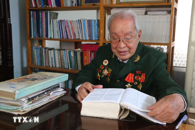 Герой битвы при Дьенбьенфу: гордость ветерана Хоанг Ван Хиена