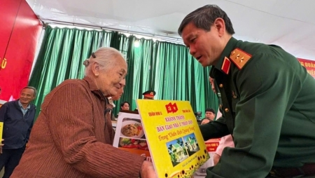 Жители районов, пострадавших от наводнений получили 175 новых домов