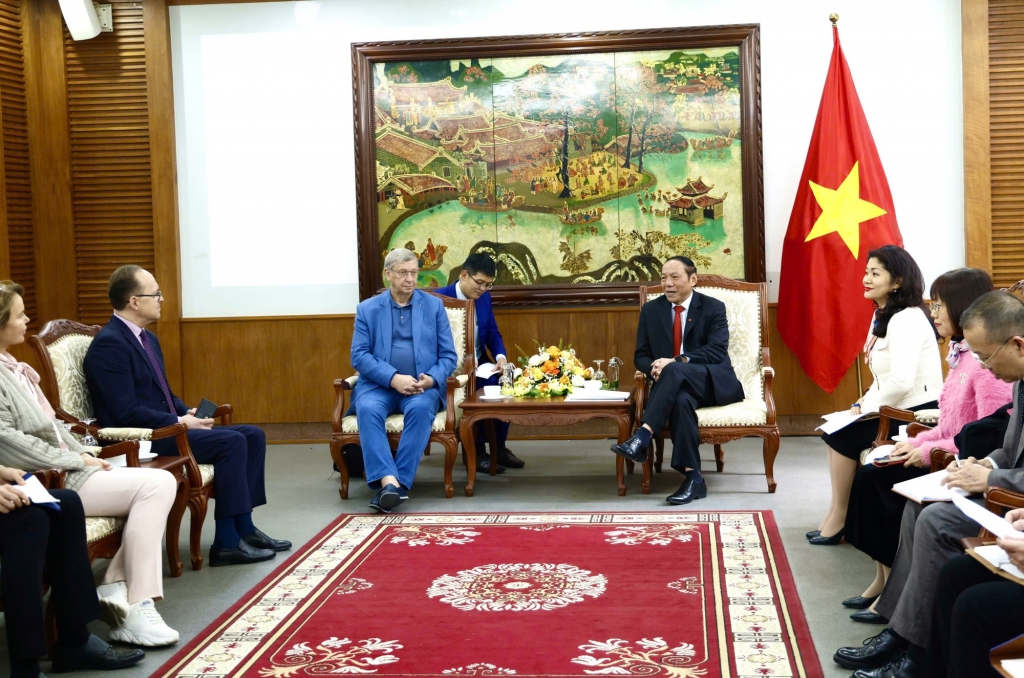 Открываются новые перспективы сотрудничества в сфере культуры между Вьетнамом и РФ