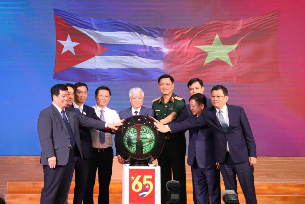 40 лет «Доймой»: путь от преодоления нищеты к стремлению к могуществу