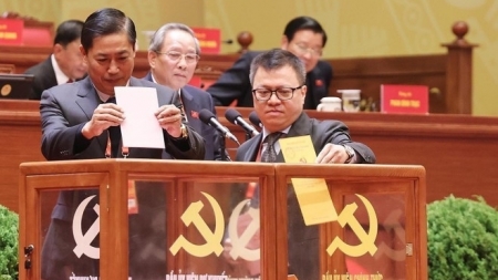 Центральный комитет КПВ XIV созыва проводит первый пленум