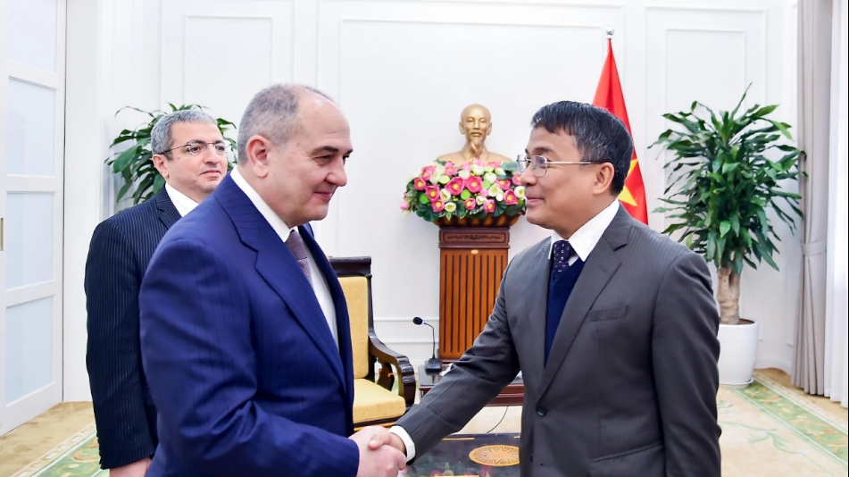 Постоянный заместитель МИД Вьетнама Нгуен Минь Ву принял делегацию партии «Новый Азербайджан»