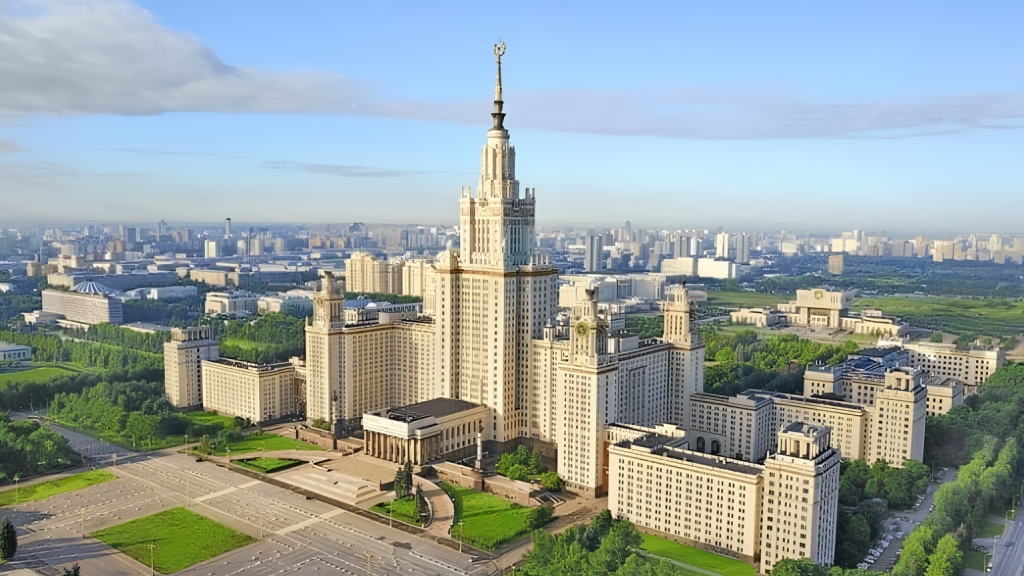 Российская Федерация лидирует по количеству стипендий, предоставленных Вьетнаму в 2025 году