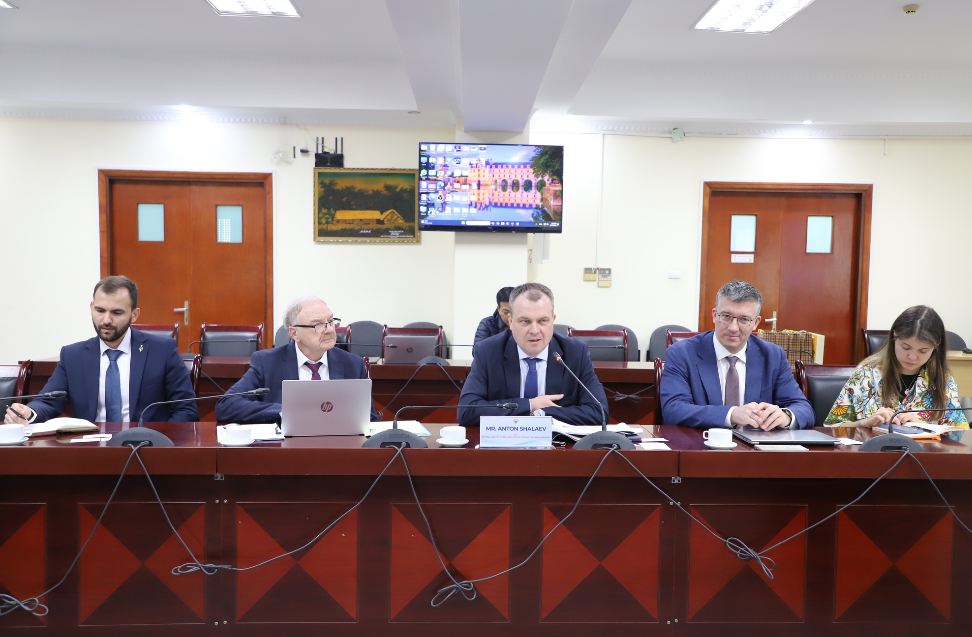 Вьетнам и Россия укрепляют сотрудничество в области стандартизации и метрологии Вьетнам и Россия укрепляют сотрудничество в области стандартизации и метрологии