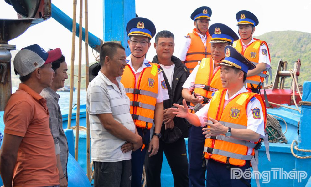 Проверка работы по борьбе с ННН-промыслом перед Тэтом и праздничные поздравления