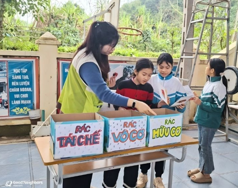 Экологическое образование для более чем 400 школьников в провинции Туенкуанг