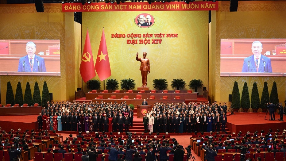 Народная дипломатия меняется, чтобы идти дальше вперед