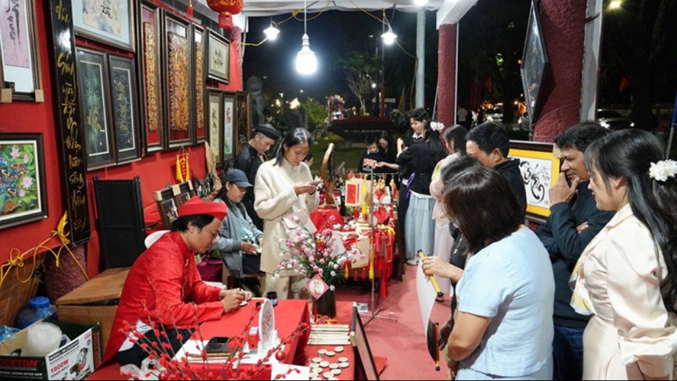 Лунный Новый год: Туризм Вьетнама набирает обороты, принято 14 миллионов туристов