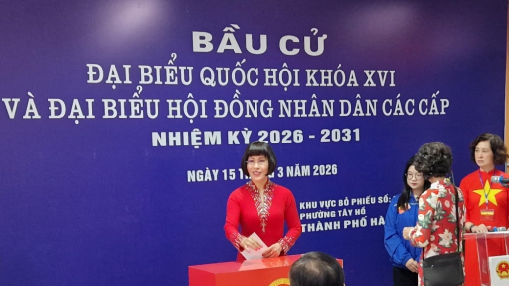 Из Европы на Родину, чтобы принять участие в национальном дне