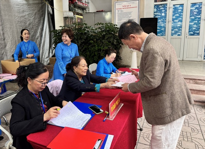 По завершении выборов явка избирателей по всей стране достигла 99,68%