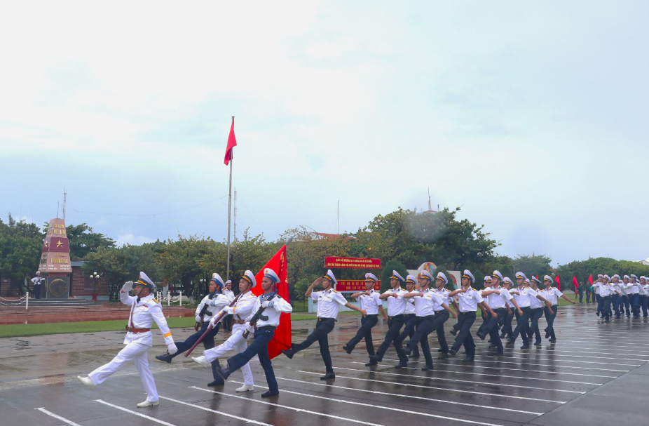 От защиты к созиданию развития — стратегический сдвиг в мышлении о национальной обороне, безопасности и внешней политике От защиты к созиданию развития — стратегический сдвиг в мышлении о национальной обороне, безопасности и внешней политике