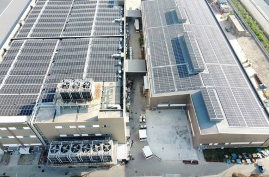 Содействие развитию солнечной энергетики на крышах зданий