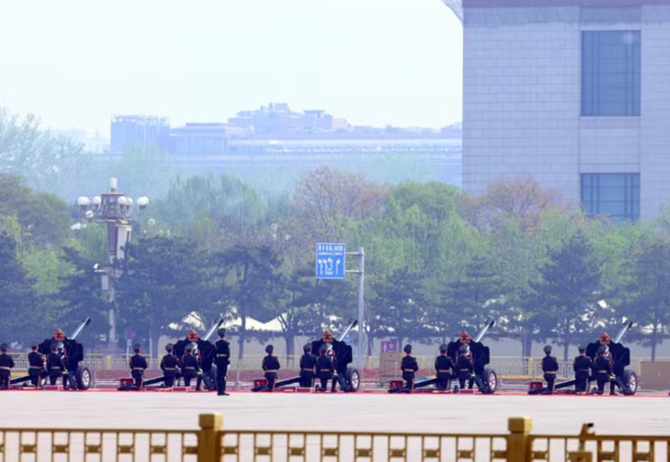 Генеральный секретарь, Председатель КНР Си Цзиньпин провёл официальную церемонию встречи Генерального секретаря, Президента государства То Лама