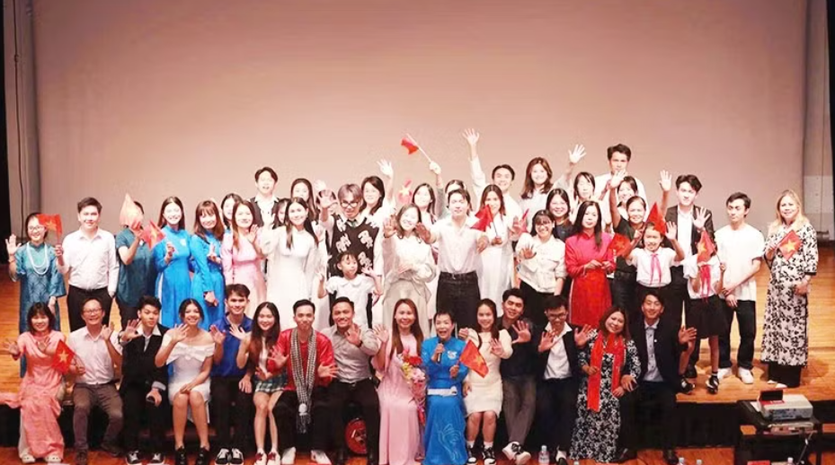 Ожидания и доверие к новому сроку полномочий Ожидания и доверие к новому сроку полномочий